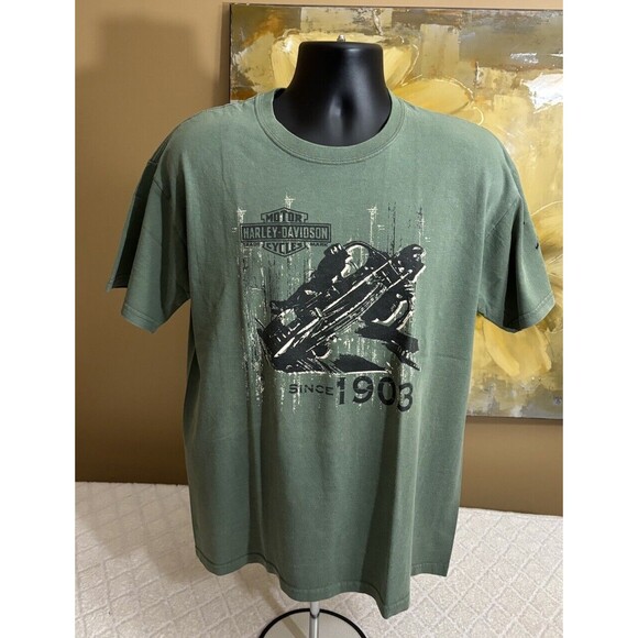 Vintage Harley Davidson Museum 2008 Graphic 2 Sided Green Tee Men’s Size L - Picture 1 of 16